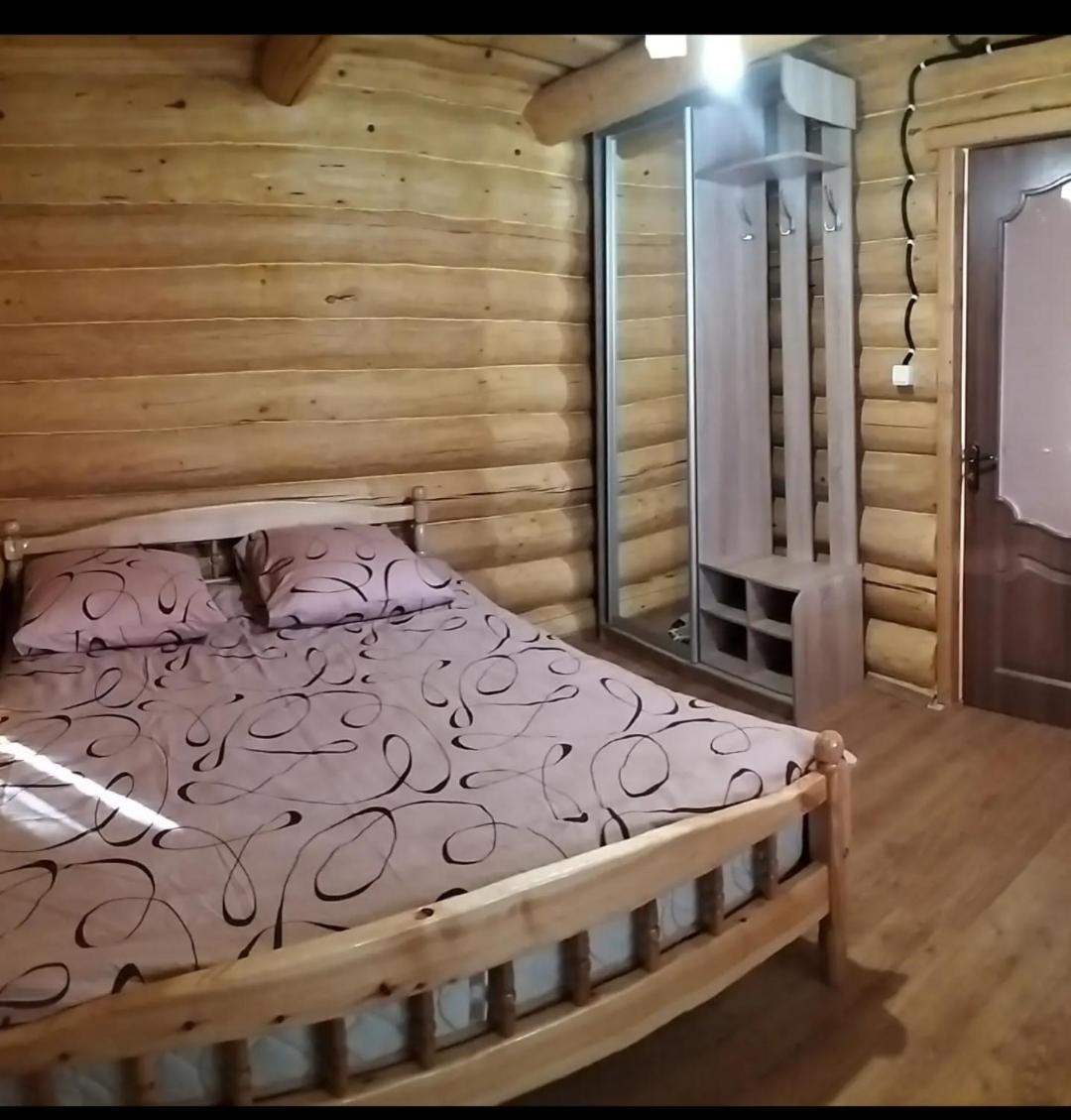 "Бджілка" І " Садиба Для Відпочинку" Lyuta Exteriér fotografie